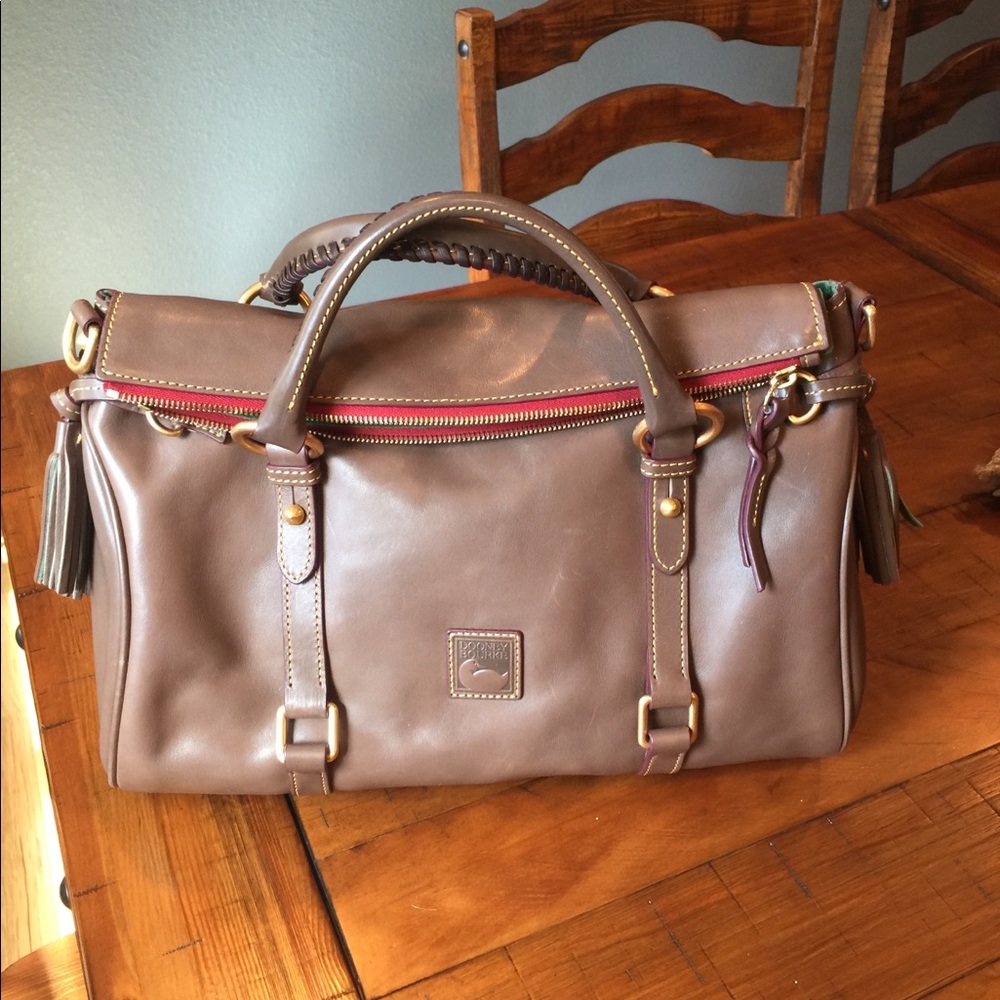 Dooney & Bourke medium satchel